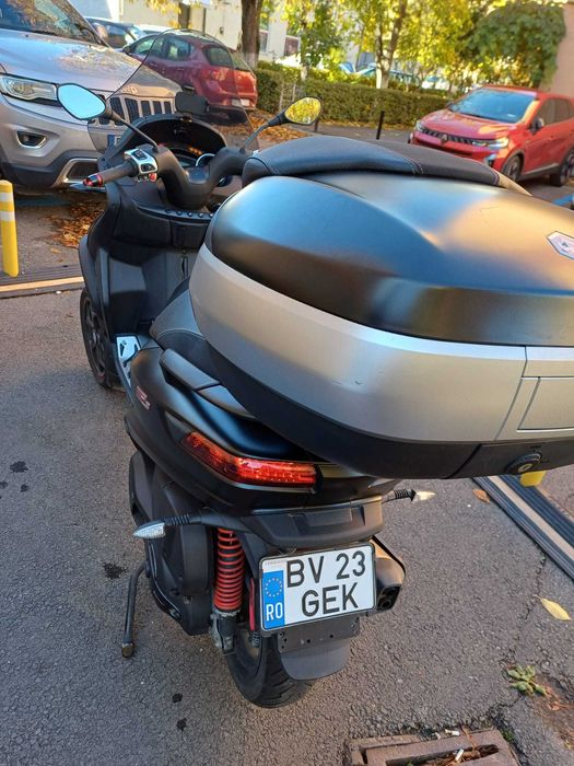 Maxi Scuter Piaggio MP3 500