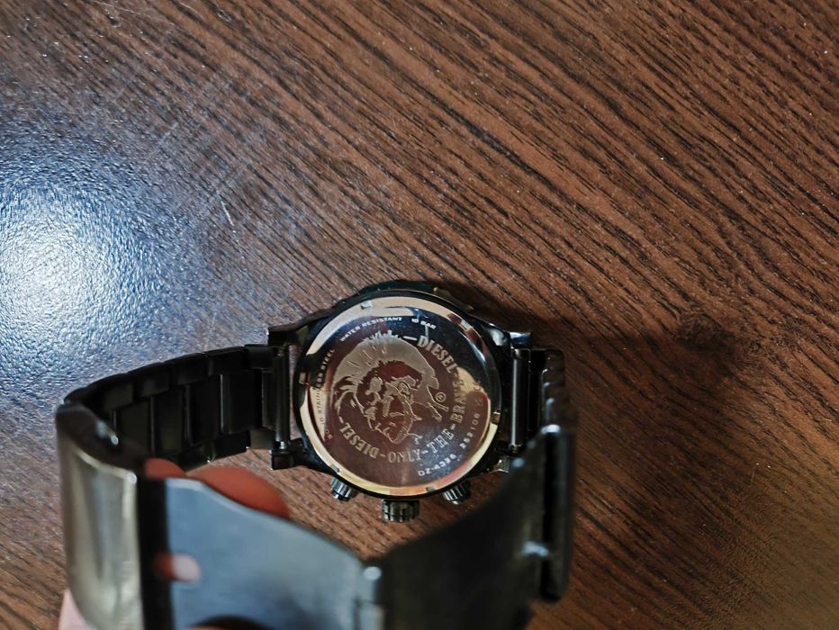 Vând ceas mana bărbătesc Diesel