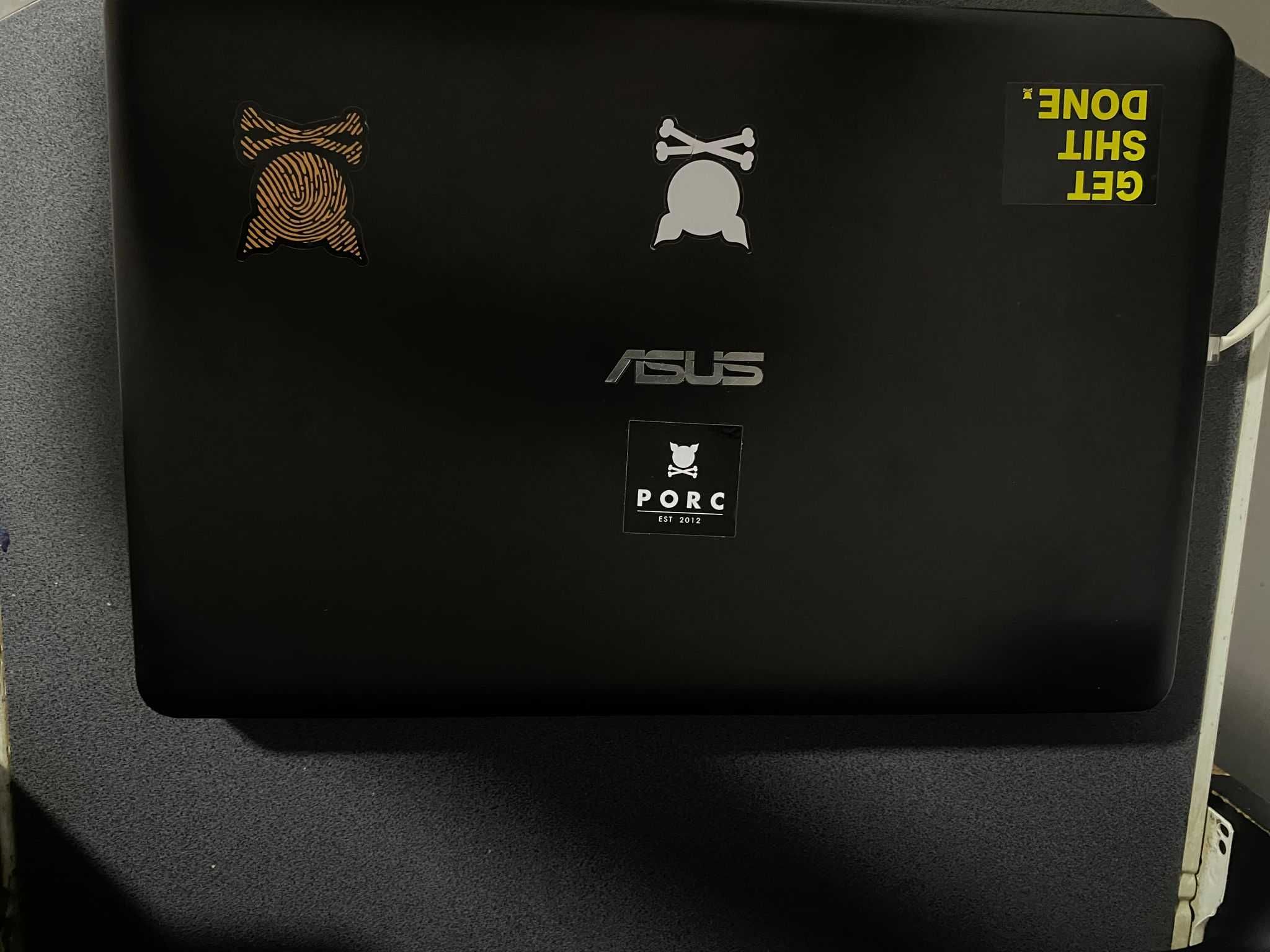 Laptop Asus in search of incredible A541U