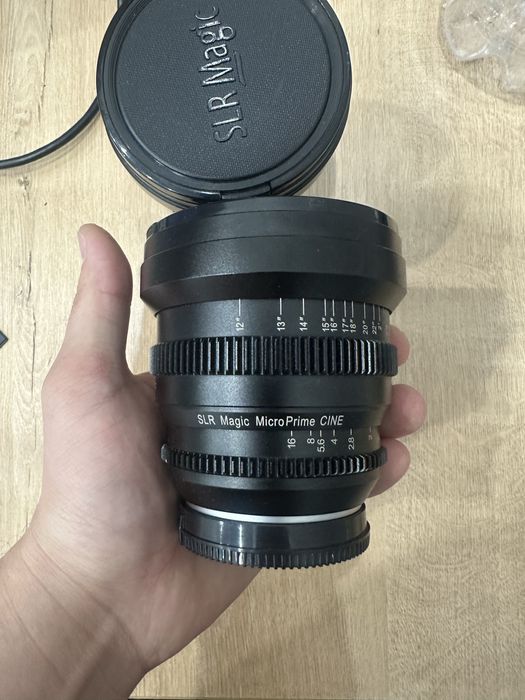 SLR Magic MicroPrime Cine 25 mm / 50 mm