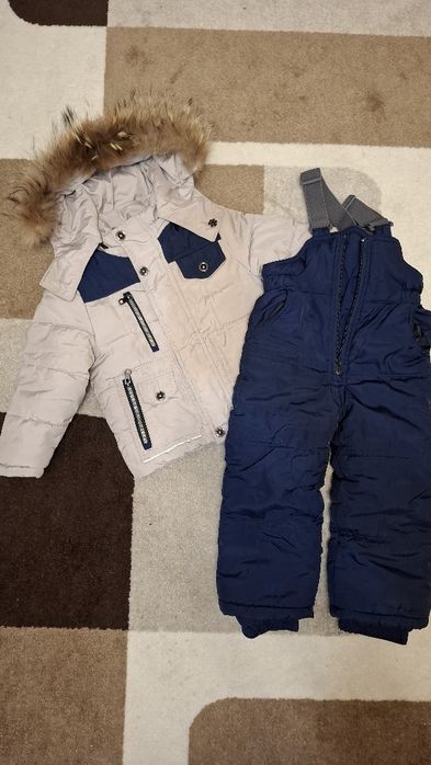 Продам зимний комплект.