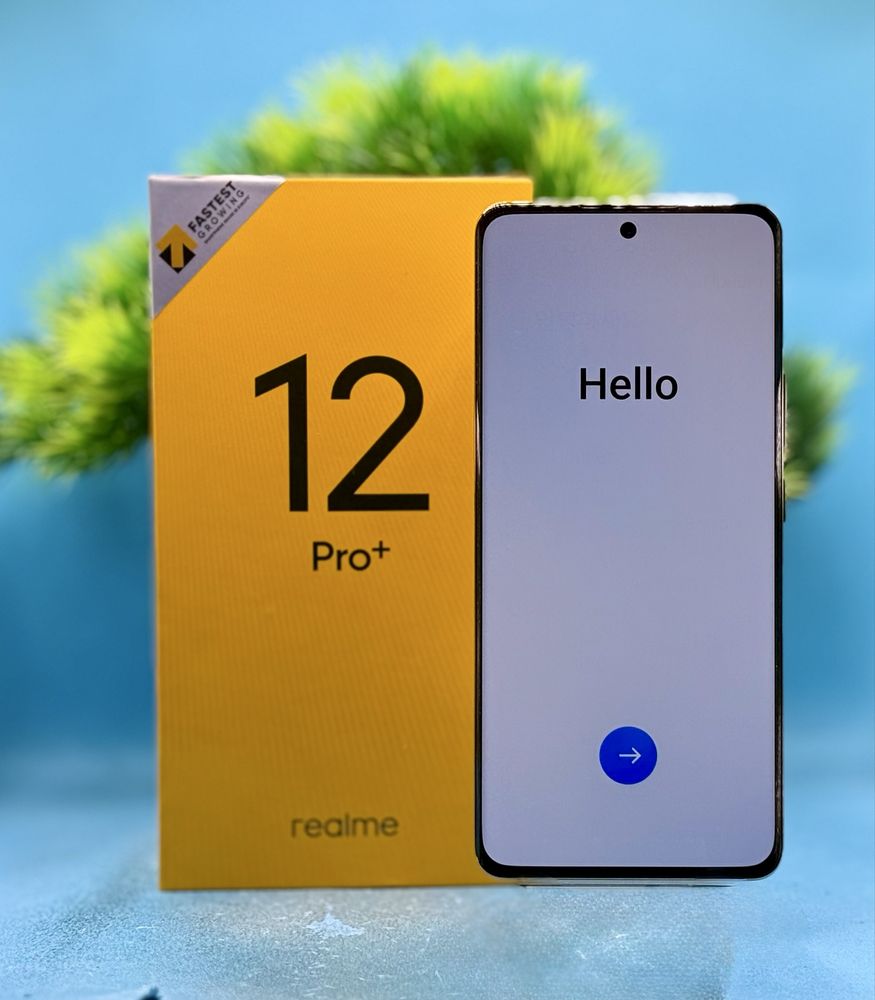 НОВ!!! Realme 12 Pro+, 12GB RAM, 512GB, 5G, Navigator Beige