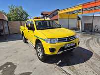 Mitsubishi L200 4Work 2016 2.5 manual volan dreapta