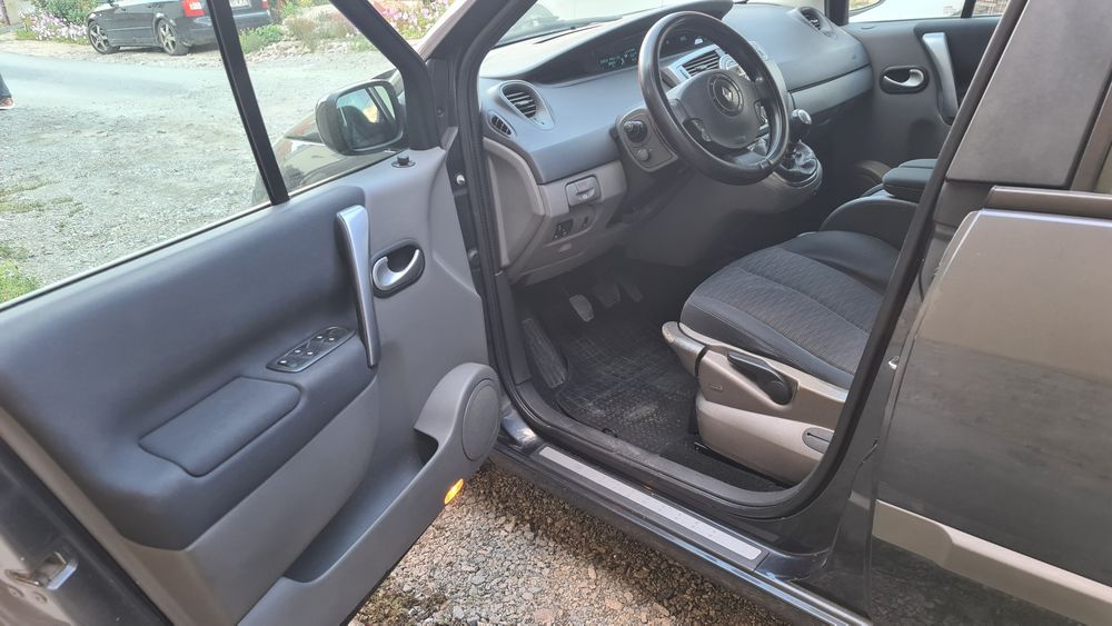 Renault Megane Scenic 2