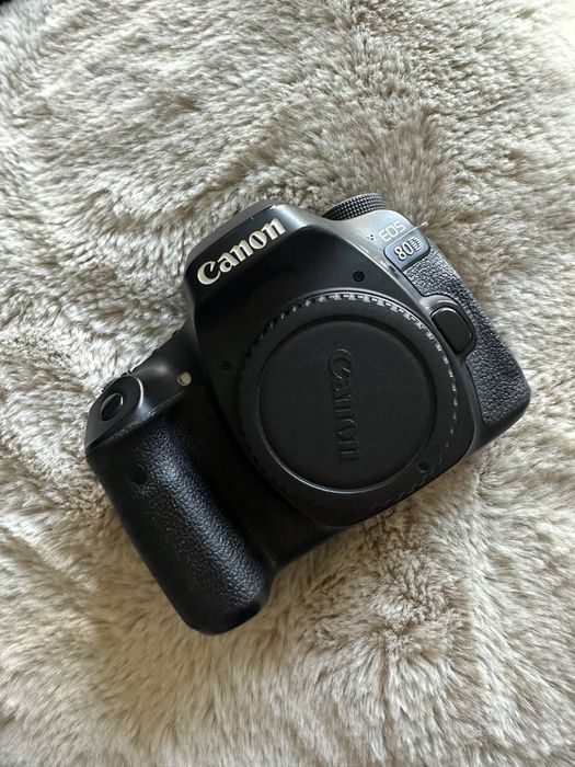 Фотоапарат Canon 80D - безупречен!