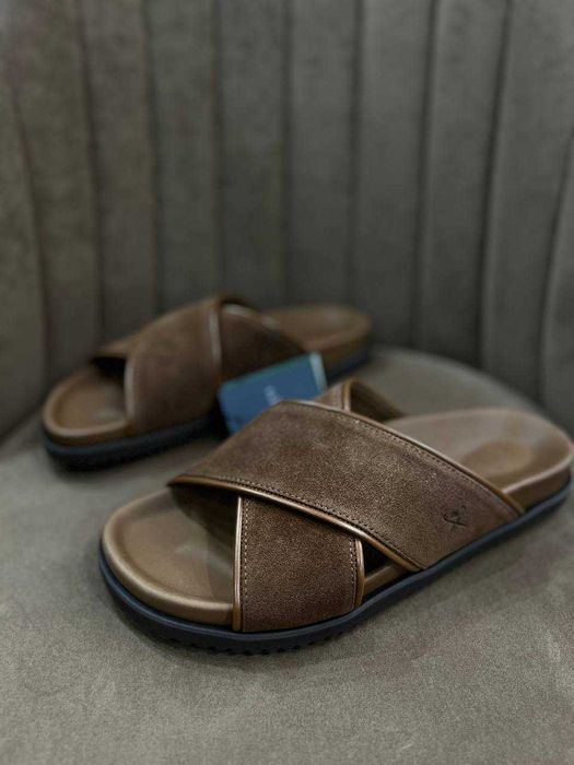 Hackett London мужские кожаные тапочки РАЗМЕР 42,43