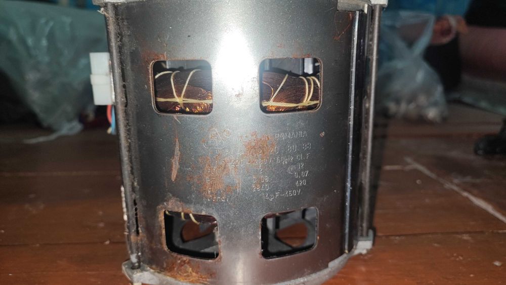 Запчасти для стиральной машины Indesit