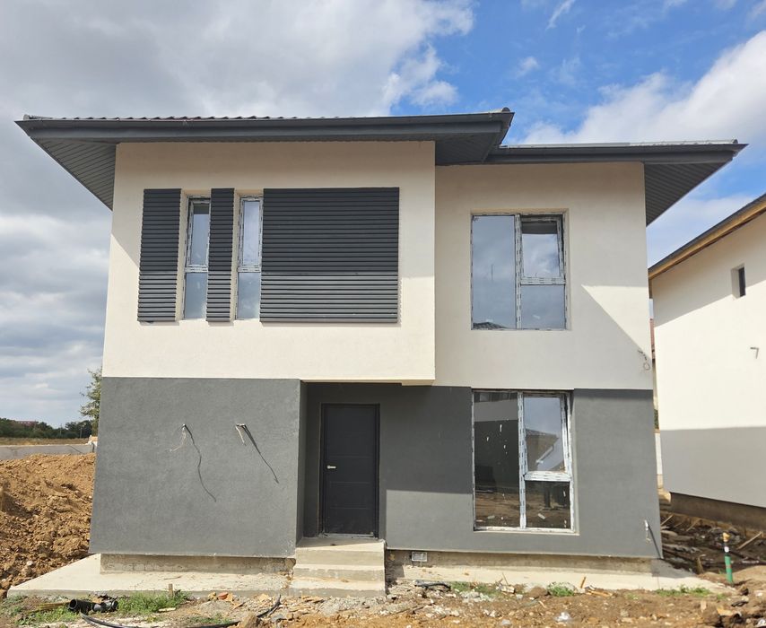 Lângă București -Bragadiru - Vilă Modernă cu 3 Dormitoare, Curte 316mp