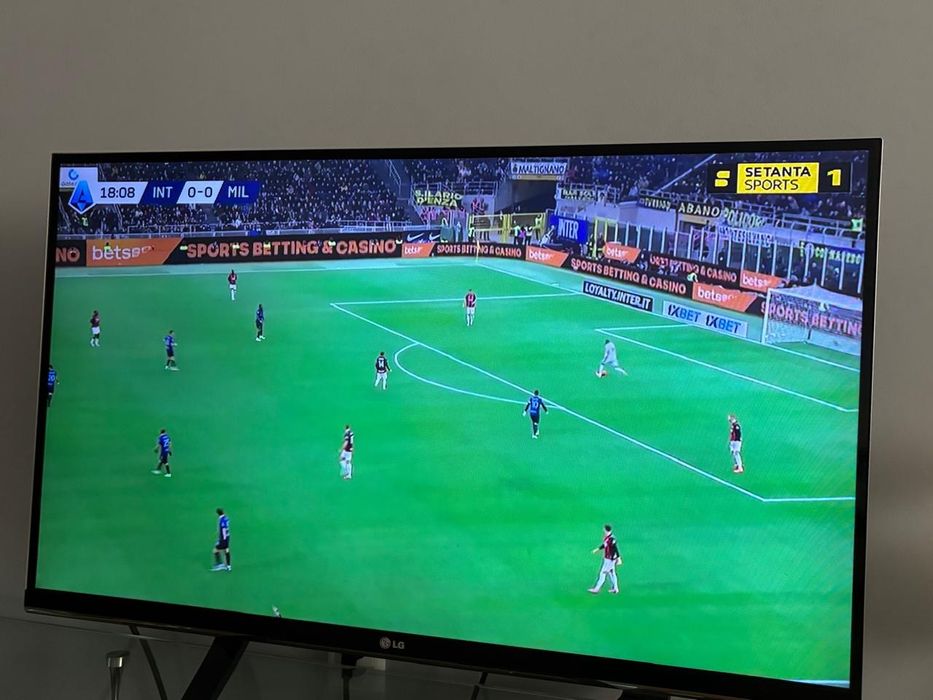 Телевизор LG б/у