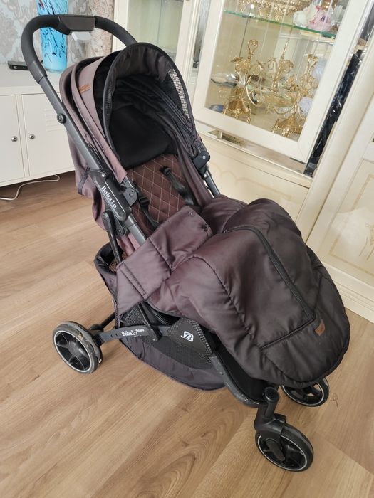 Коляска прогулочная 2шт состояние идеальное