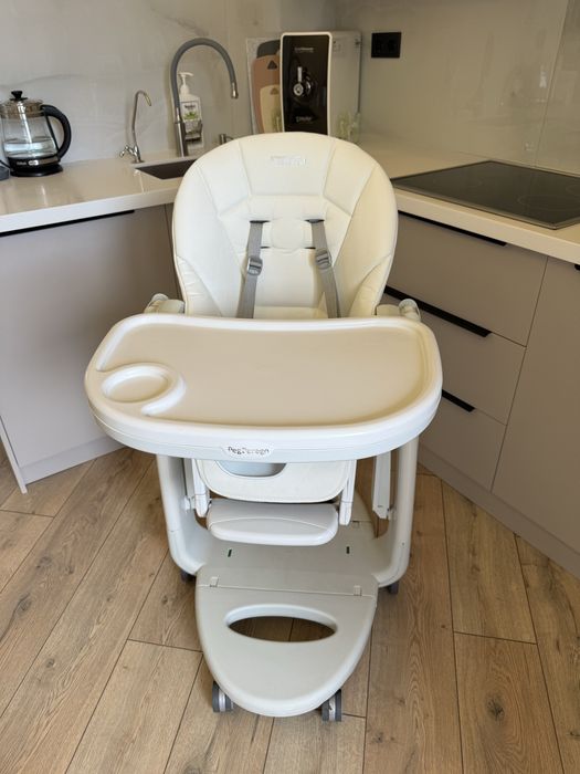Стульчик для кормления Peg Perego Tatamia