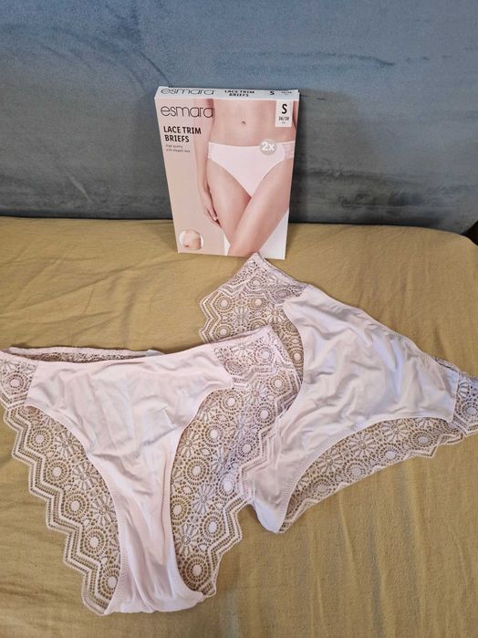 Ново бельо Esmara, бюстие и бикини М