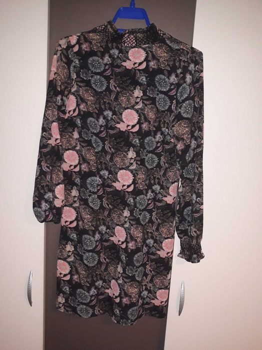 Рокля, обличана 2/3 пъти