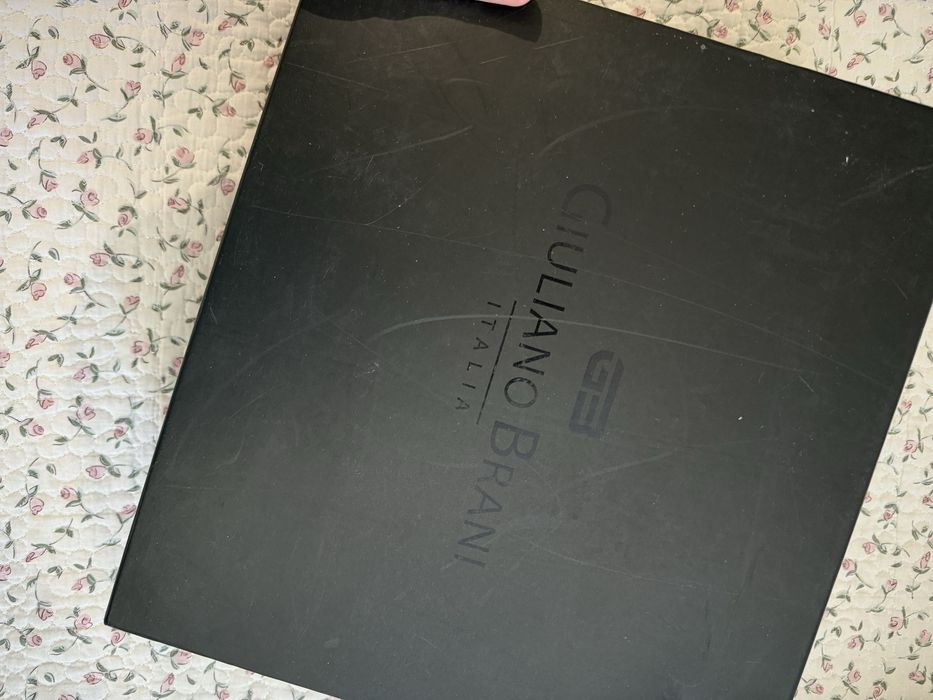 Продам женскую обувь