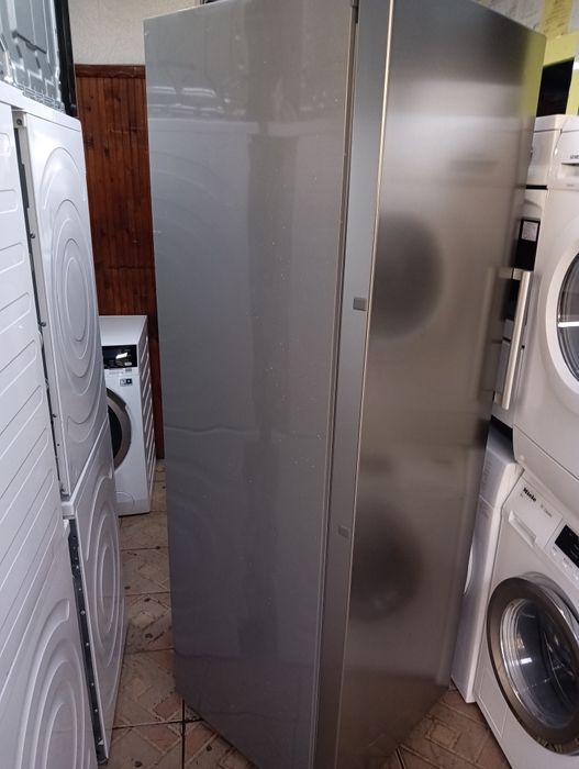 Огромен вертикален иноксов фризер със 7 чекмеджета 2 години гаранция!