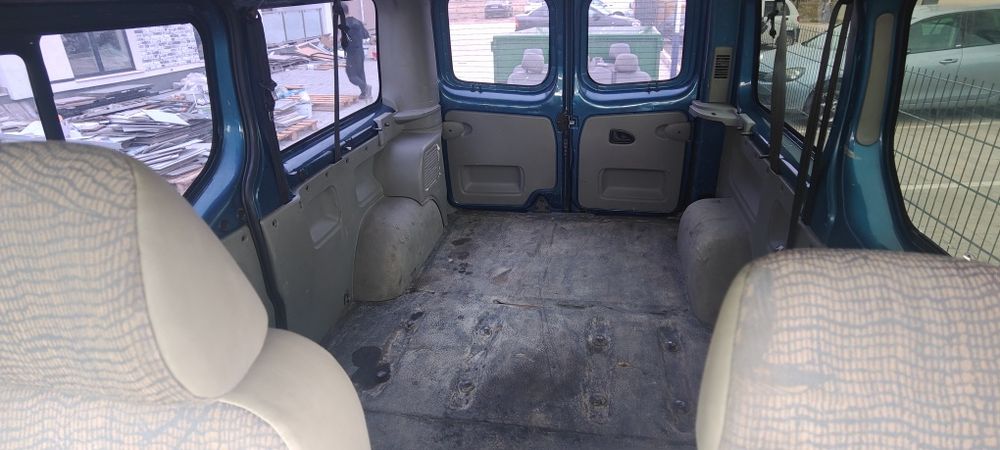 Renault Trafic 8+1