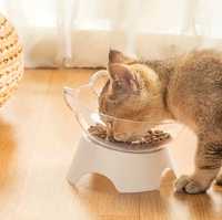 Повдгината наклонена купа за храна за котки