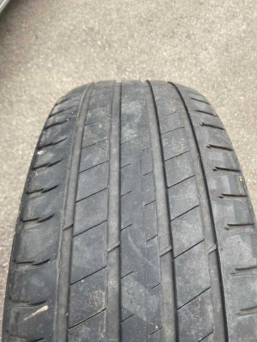 Гуми  MIHELIN 235 65 17
