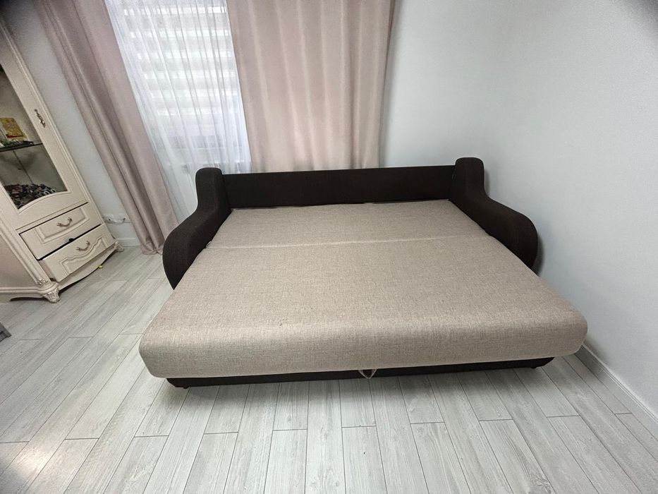 Canapea extensibilă