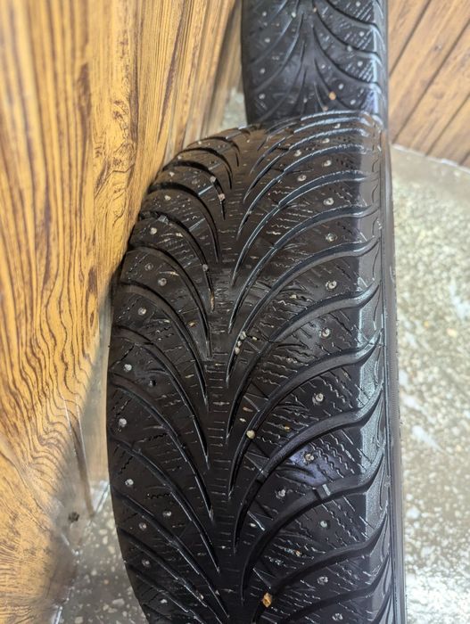 Продам зимнюю резину Sava