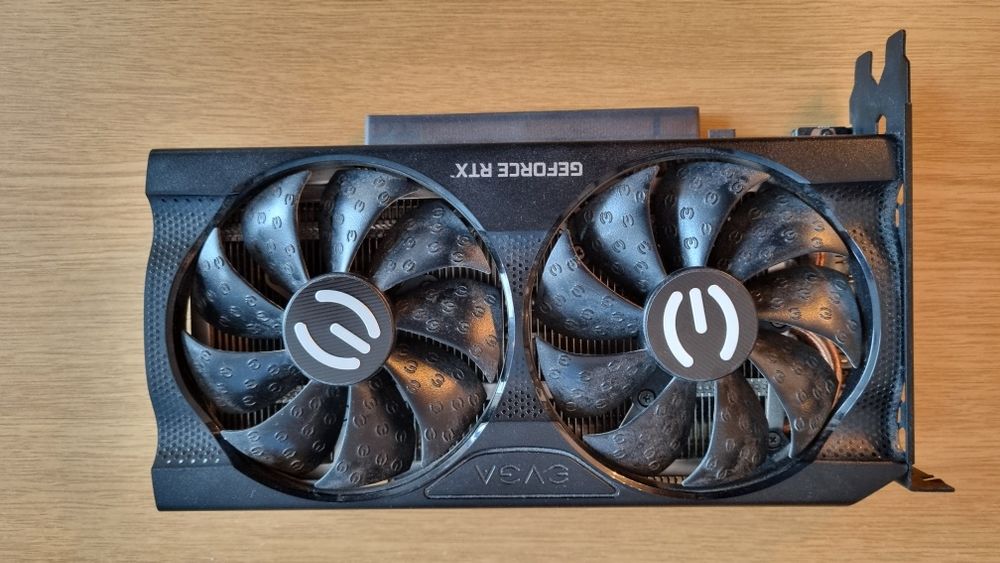 Placa video EVGA GeForce RTX 3060 12GB impecabila, 1080p/1440p gaming