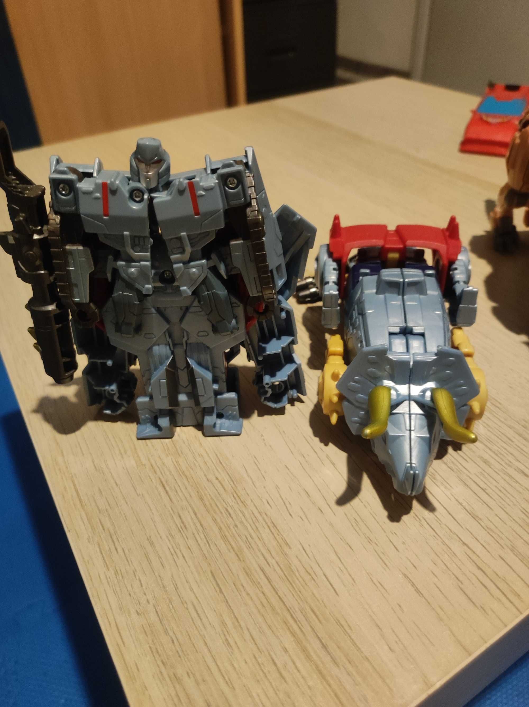 Трансформърс - Cyberverse Dino, Megatron- оригинален