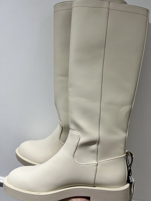 Нови ботуши Zara 40