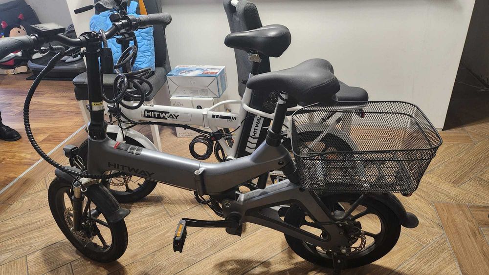Продавам 2 електрически сгъваеми велосипеда Hitway