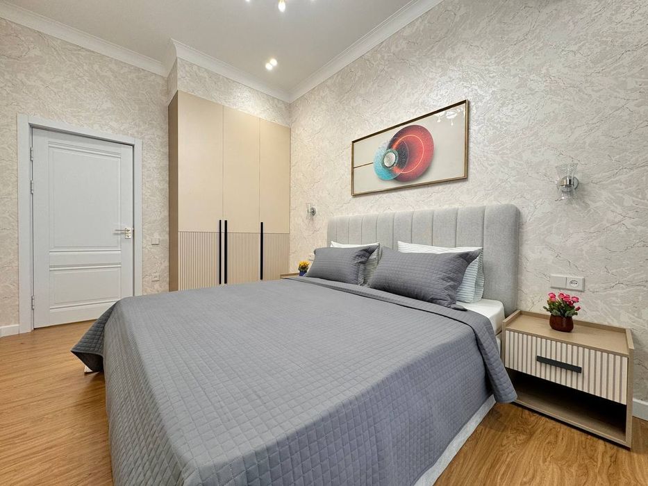 Ахмад Югнакий ул. Буюк Ипак Йули новостройка 2/8/8