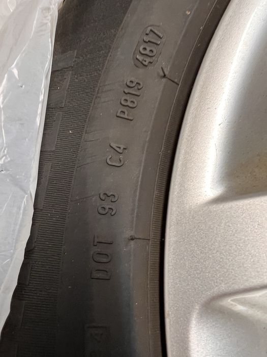 Jante BMW cu cauciucuri iarna run flat