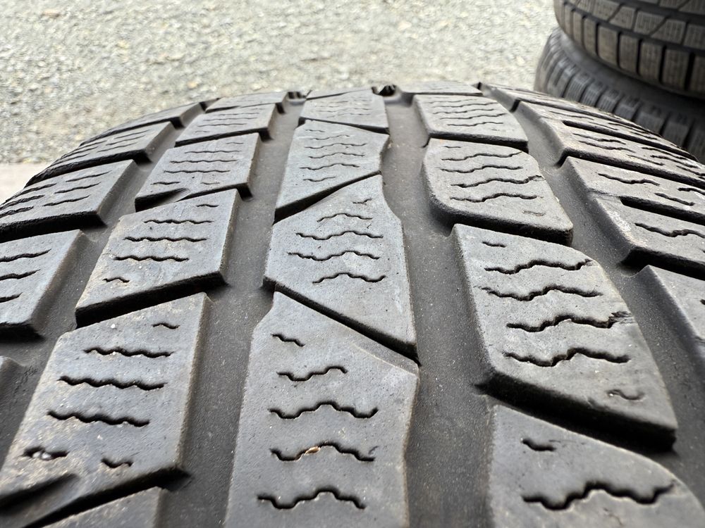 4бр. Зимни Гуми С Борд 215/60R/16 -CONTINENTAL- DOT:2918- 5.7мм+4.2мм