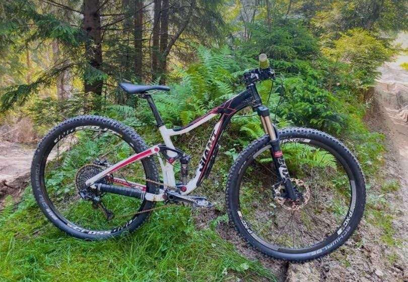 Bicicletă full suspension giant nu (trek scot pripă în )