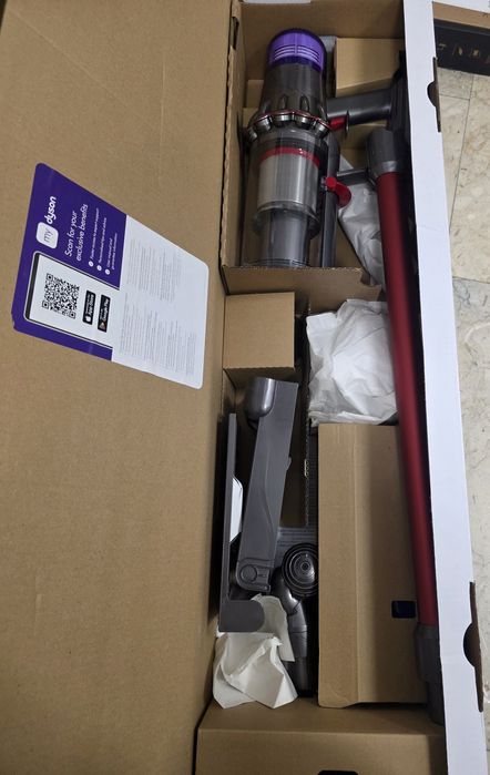 Aspirator vertical Dyson V15 Origin, 660 W, 0.54L, Autonomie 60 min,