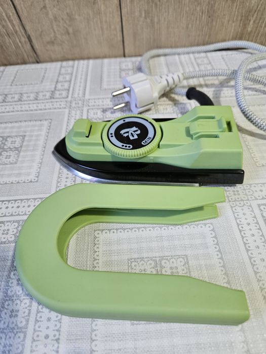 Fier de călcat pentru calatorie