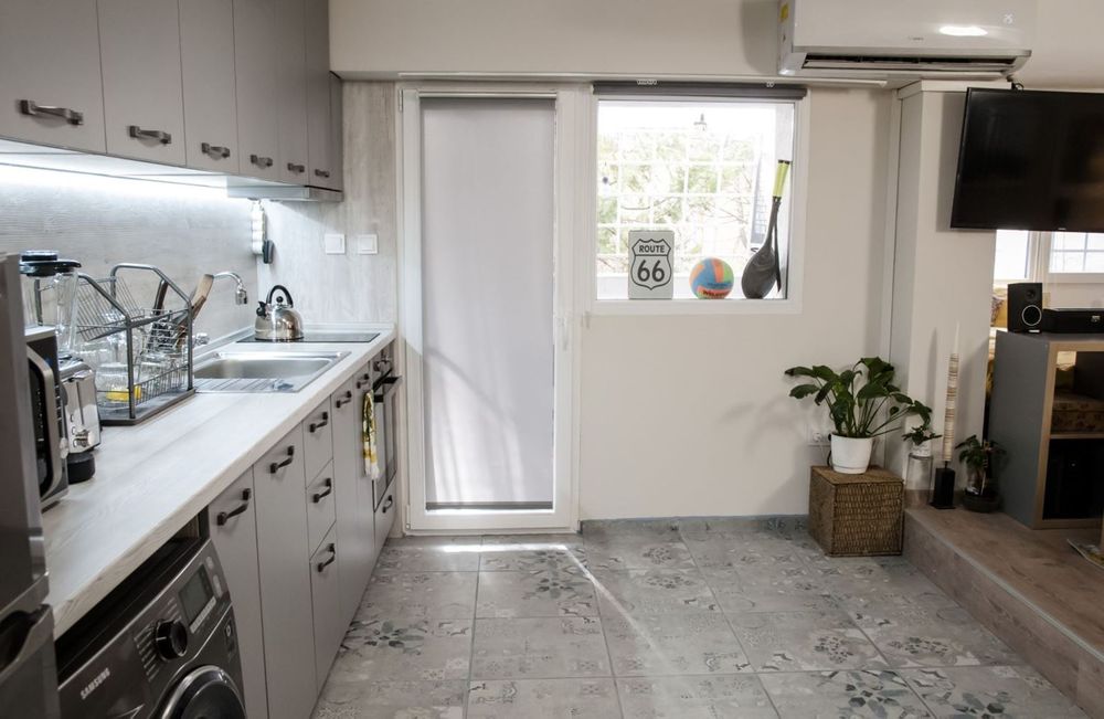 Дава се под наем Едностаен апартамент в София, Белите брези - 40 кв.м за 450 € - Снимка #4