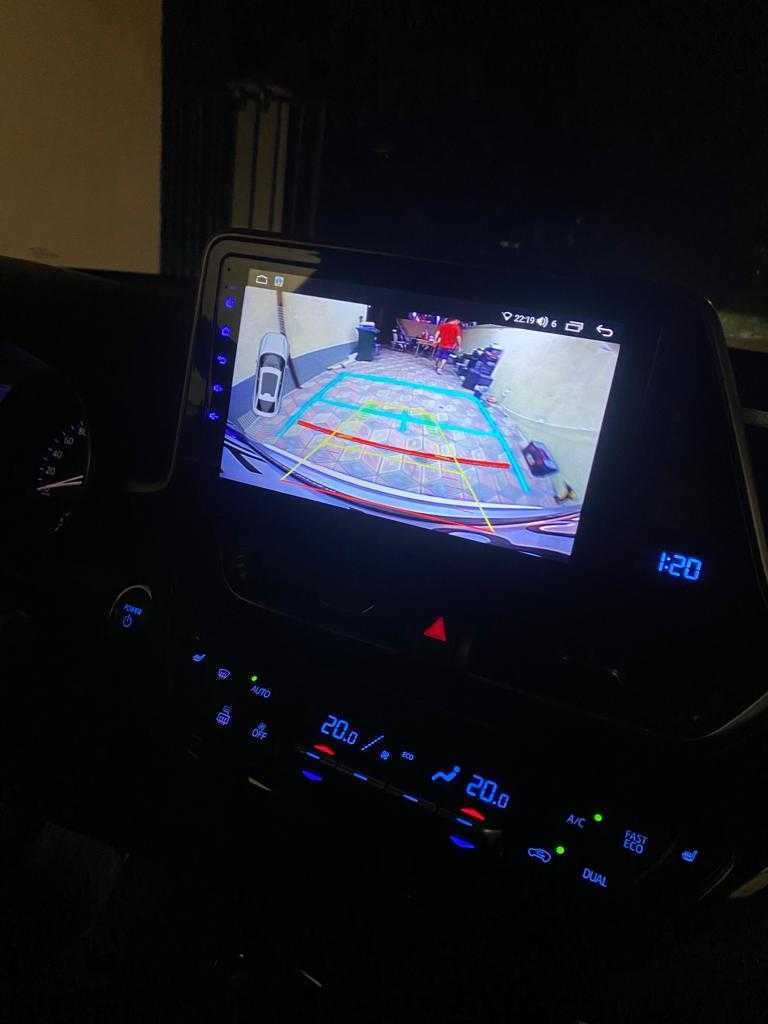 Navigatie Android 14 TOYOTA C-HR 2016 - 2020 1/8 Gb CarPlay + CAMERA