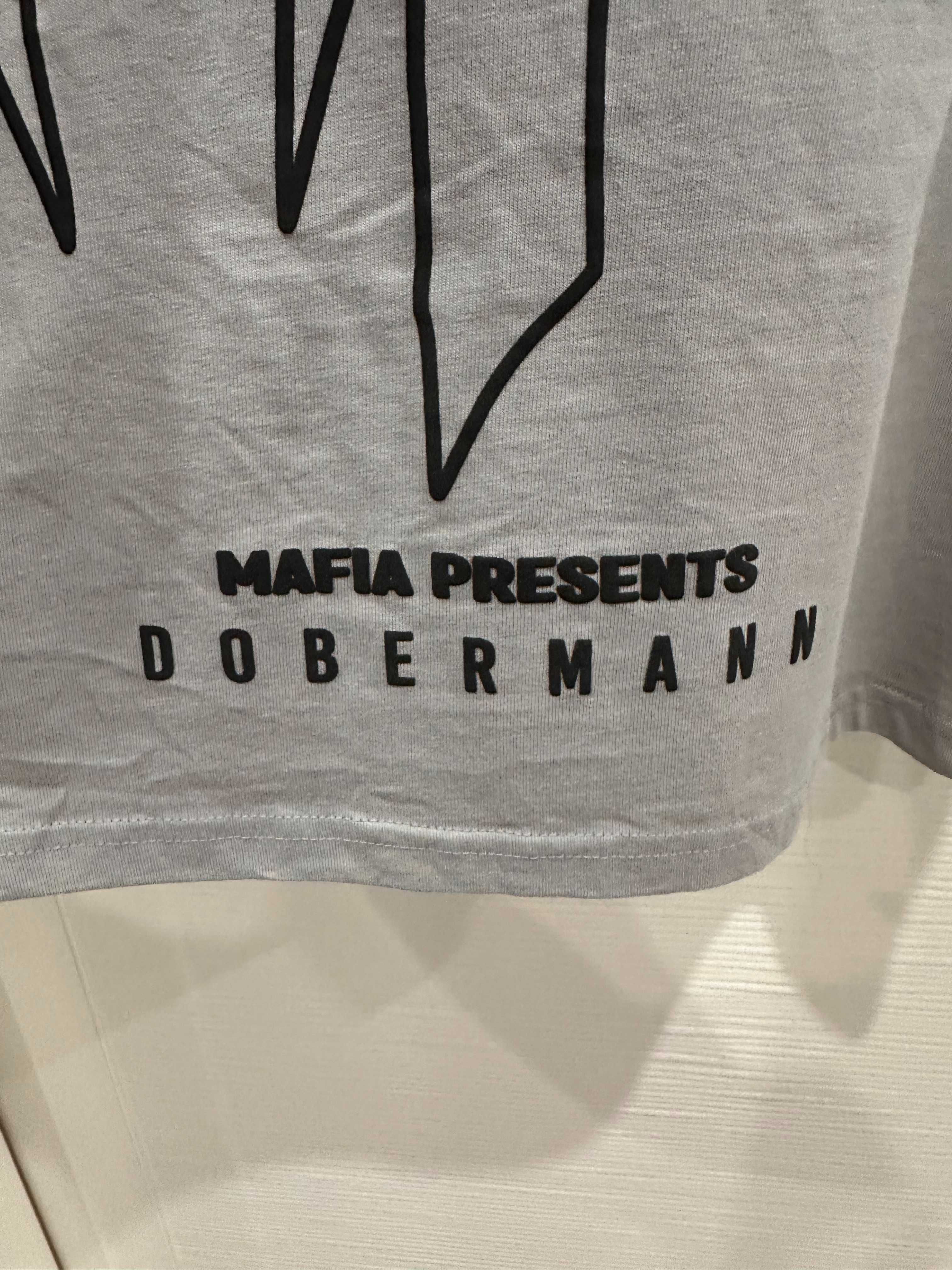 KLEIDERMAFIA доберман Тениска L