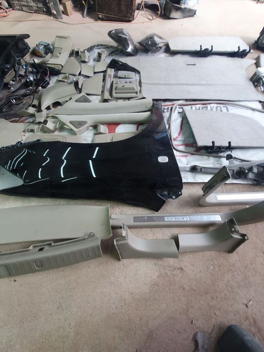 Lexus rx400h на Части