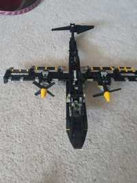 Lego avion tehnic