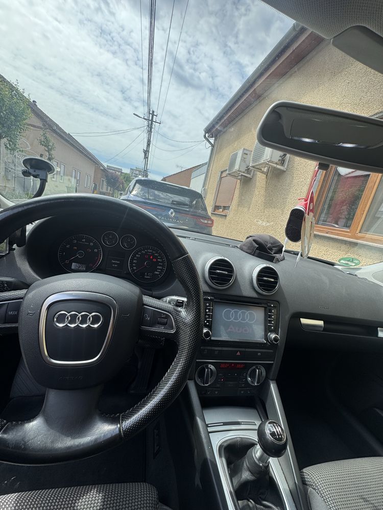 Vand Audi A3 2010 (sau schimb cu motocicleta)
