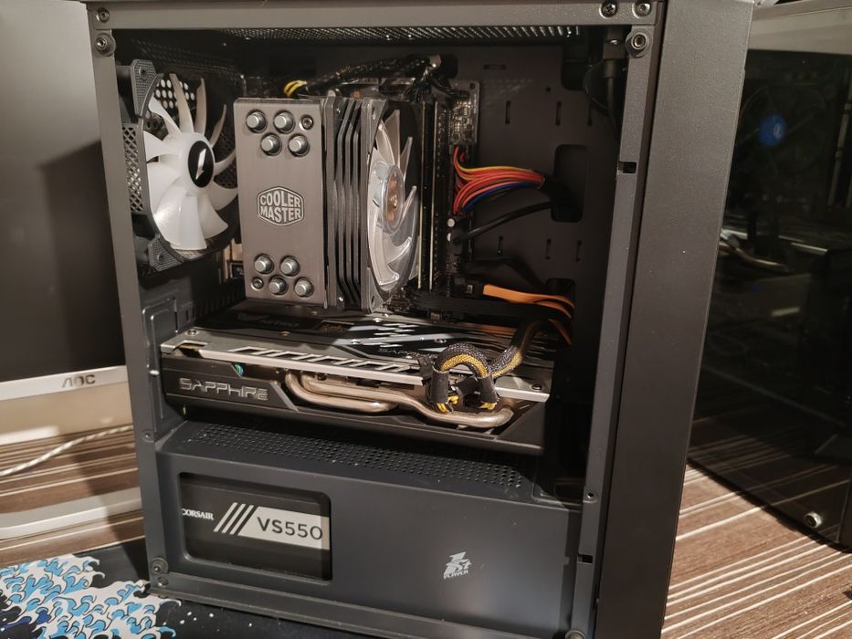 Настолен компютър