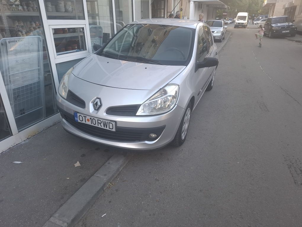 Renault clio 3 proprietar