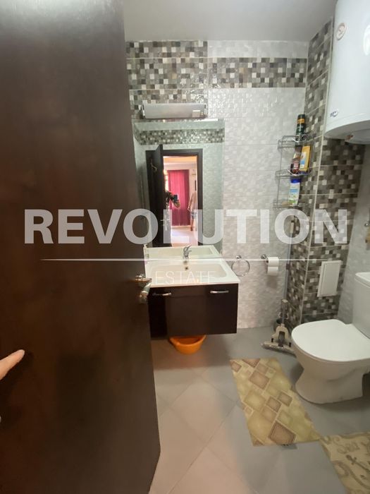 Дава се под наем Двустаен апартамент в Варна, Възраждане 3 - 45 кв.м за 295 € - Снимка #5