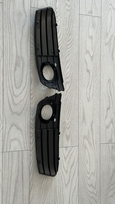 Grile proiectoare audi a4 b8