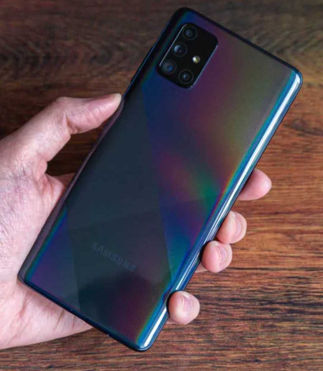 Телефон SAMSUNG Galaxy A71, б/у