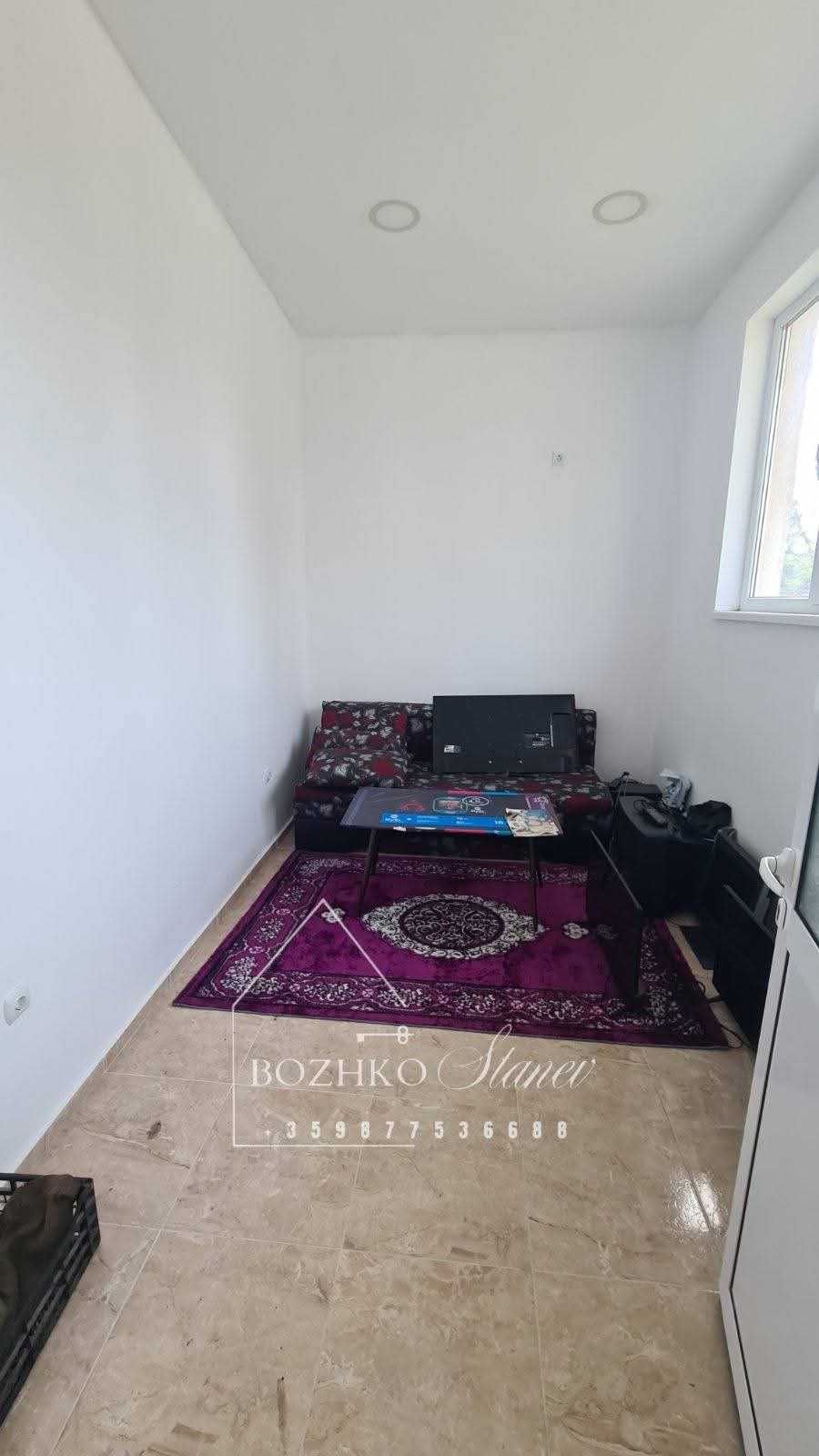 Продава се търговско помещение