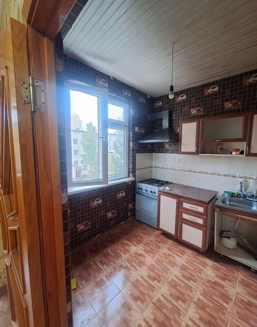 Продается 2/3/4 Феруза (Ориентир кафе Сагдиана)