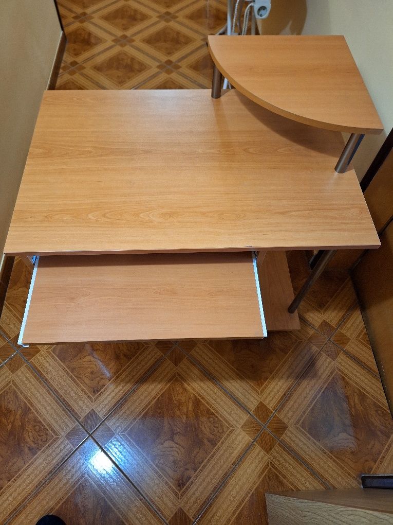 Бюро за компютър
