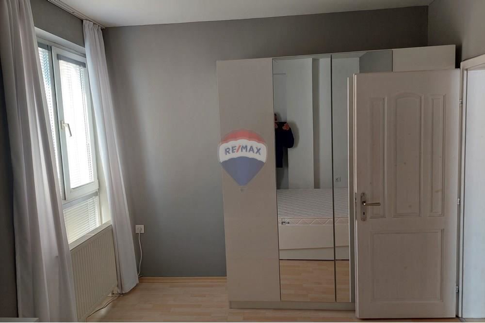 Продава се Тристаен апартамент в Варна, Виница - 80 кв.м за 2138 €/кв.м - Снимка #7