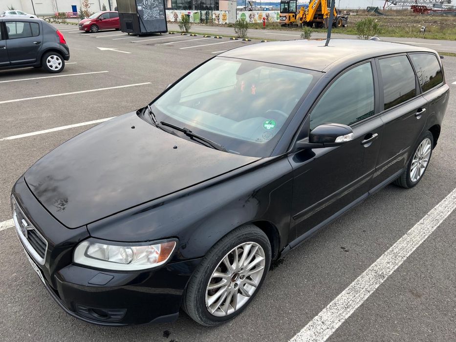 Vand  Volvo  V50